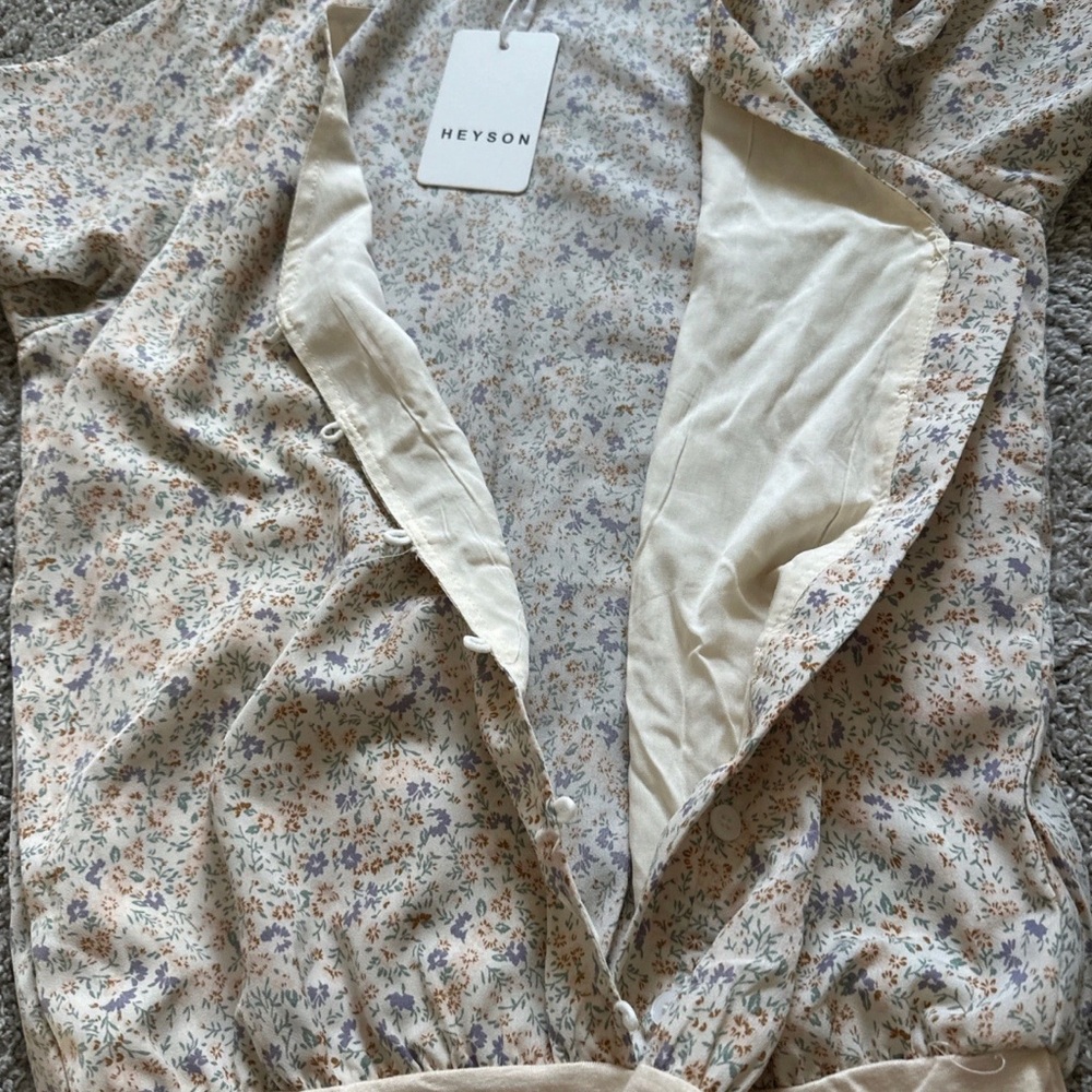 Heyson Cream Floral Button-Front Bodysuit Top - Picture 8 of 9